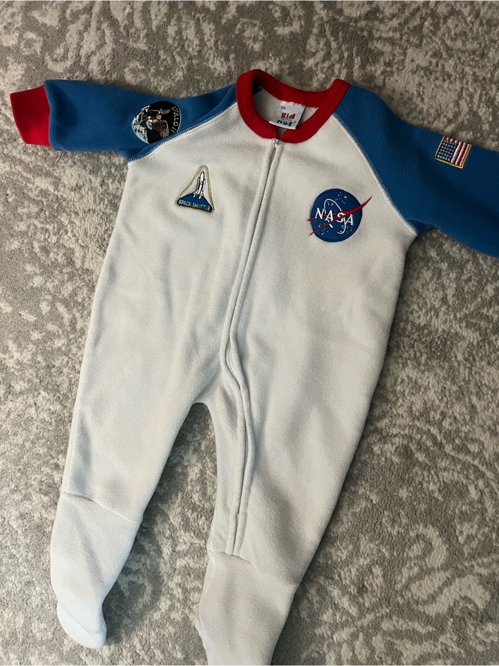 Vintage “Kid U Not” NASA One Piece Zip Front Fleece Sleeper Apollo 11- 18M